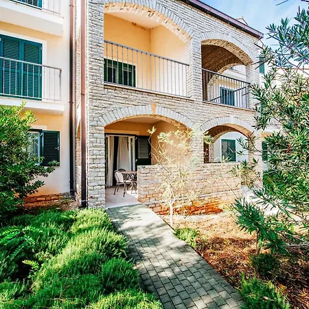 Apartment Luxury Nin